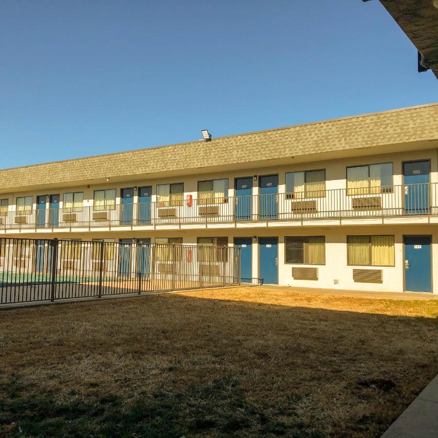 Studio 6 Wichita, Ks - Airport Екстериор снимка
