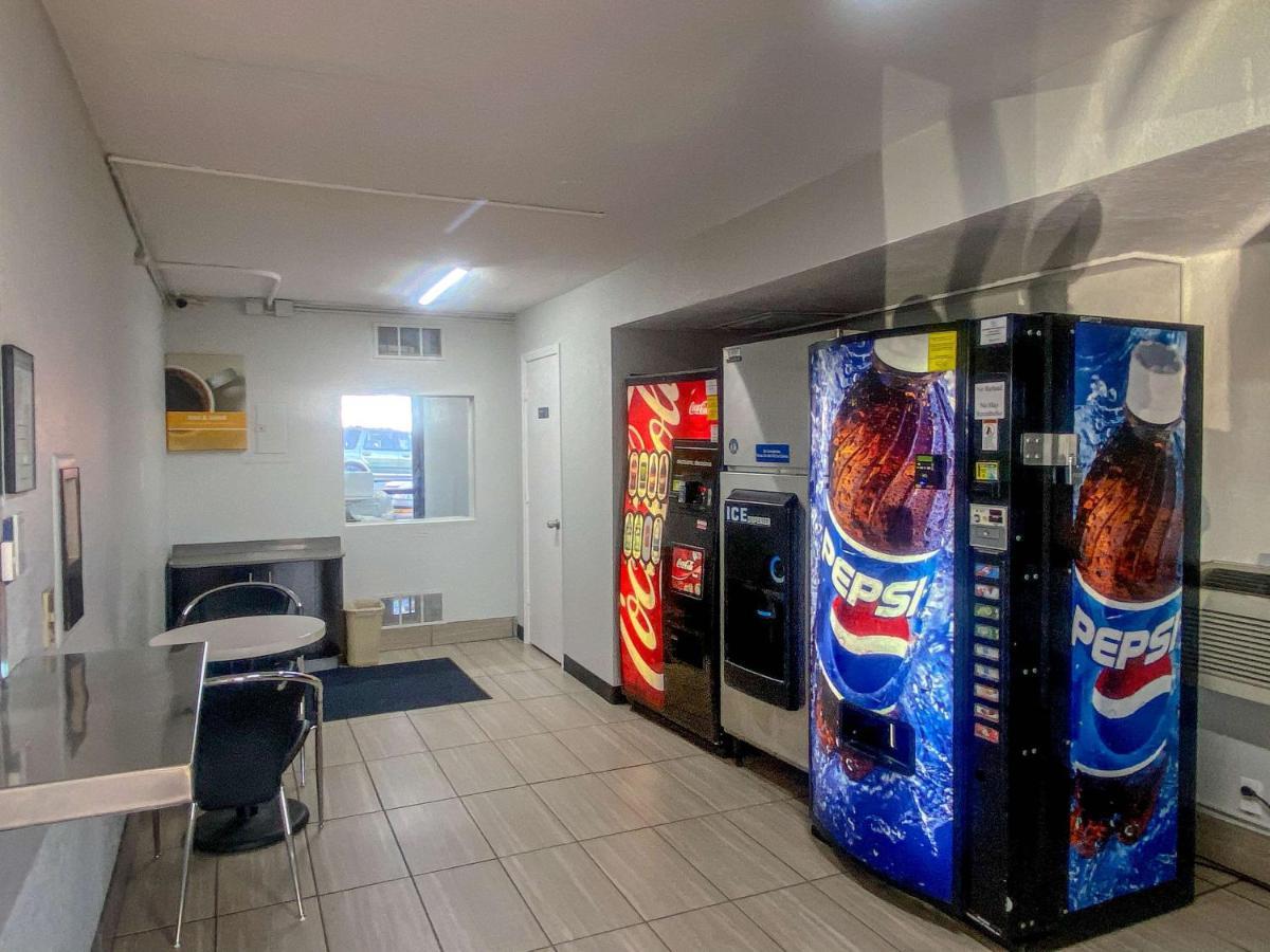 Studio 6 Wichita, Ks - Airport Екстериор снимка